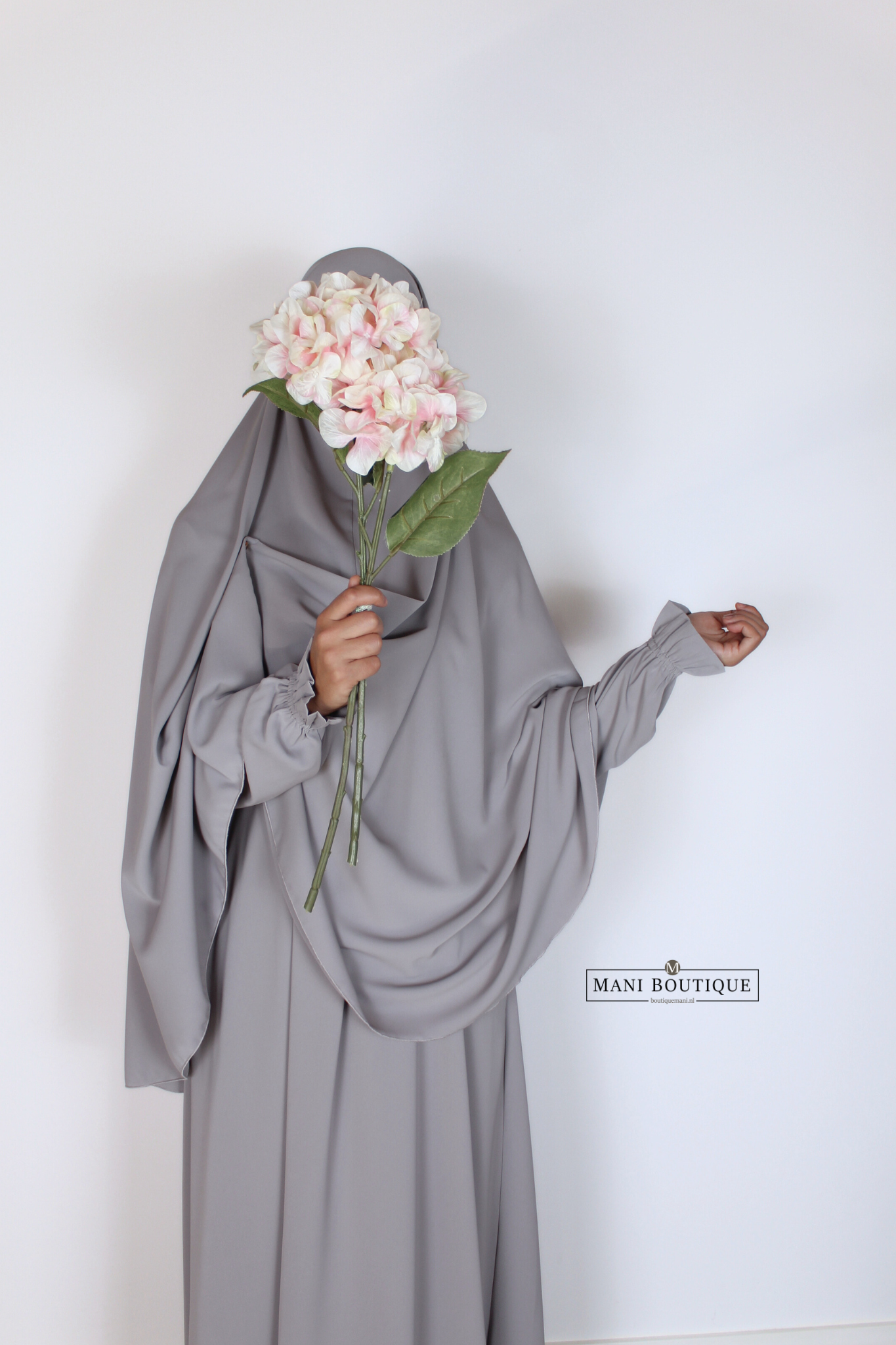 khimaar light grey