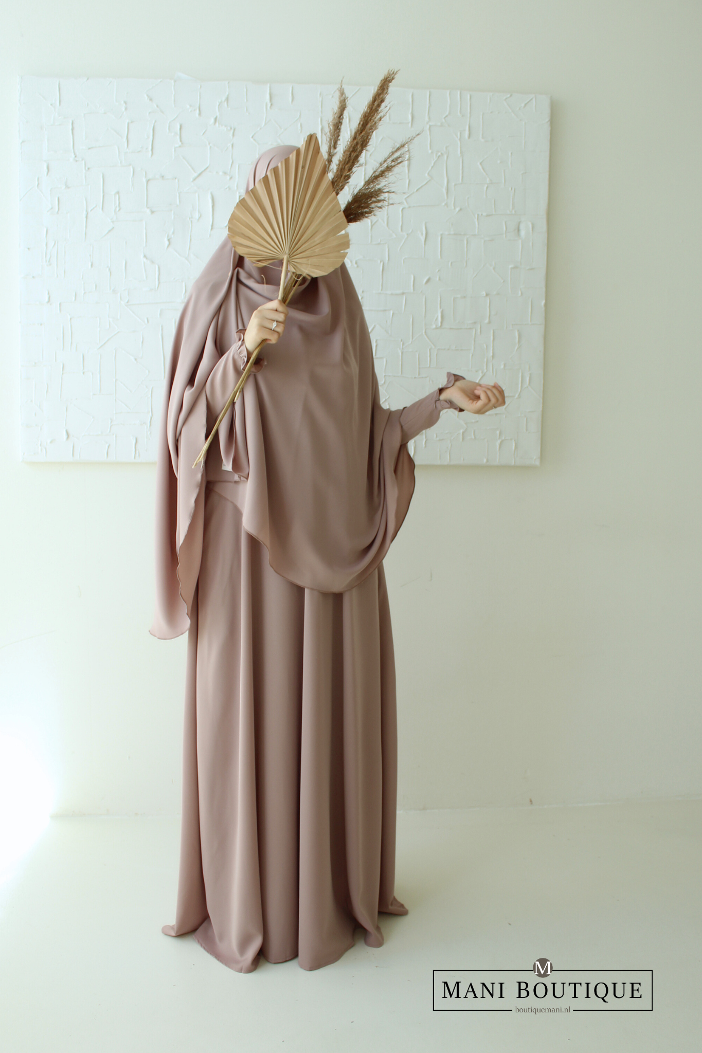 Abaya Yasmin mini cute sleeves nude taupe (2 lengtes - lightweight) - Afbeelding 3