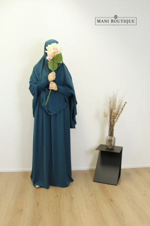 Hafsa khimaar deep ocean