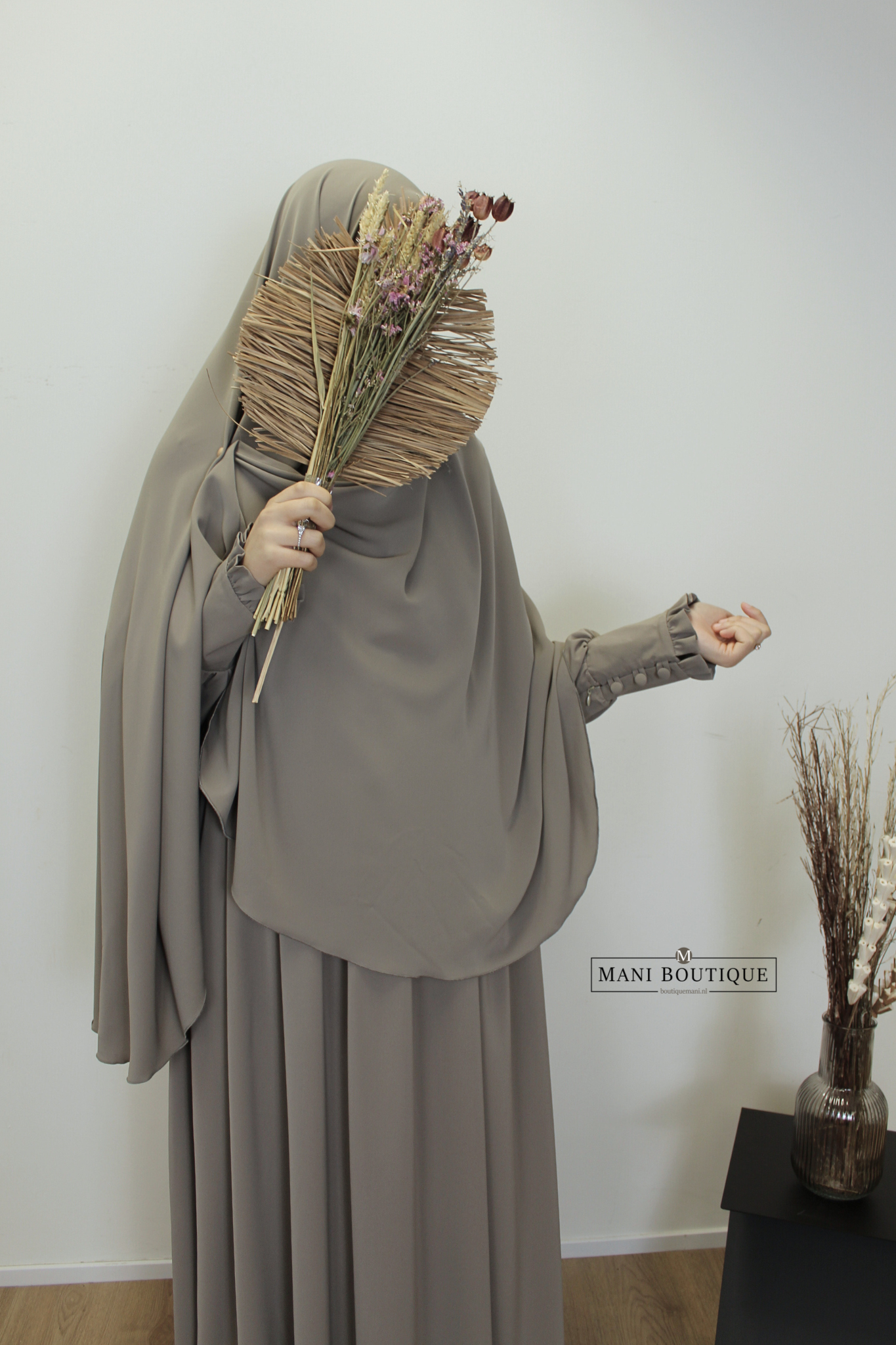 Abaya hafsa grijstaupe