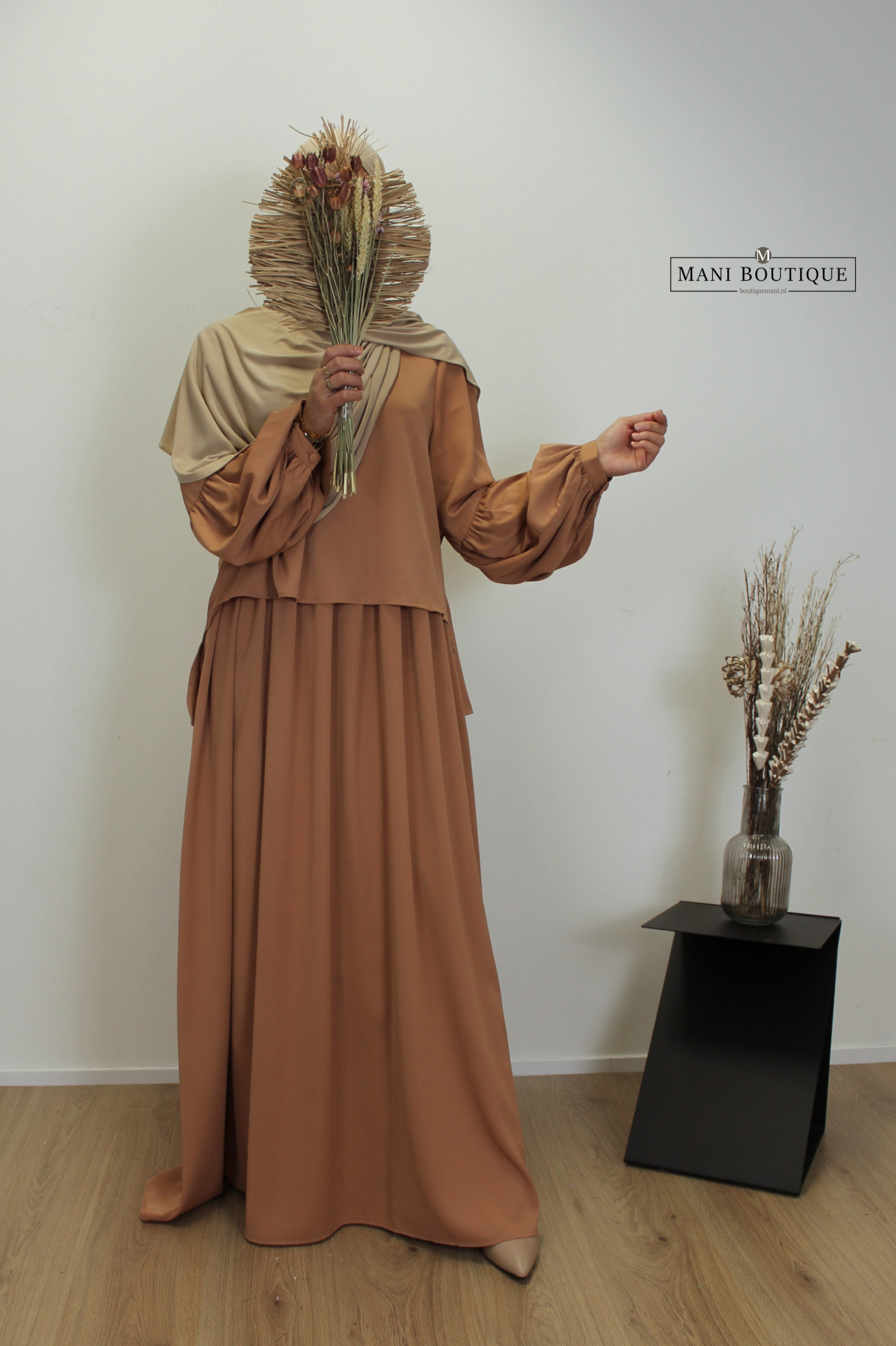 abaya blouse terracotta