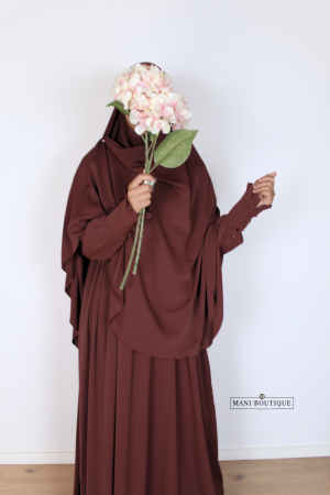 Khimaar rose red