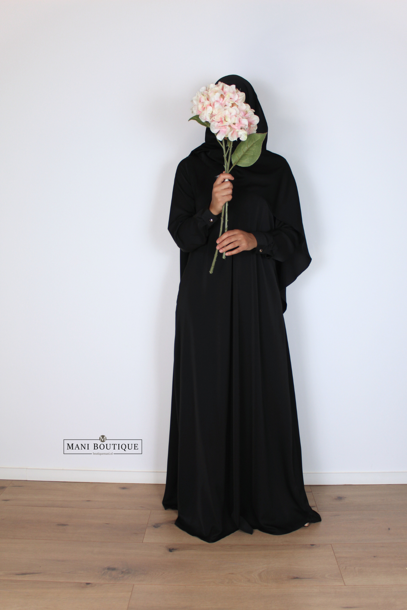 Basic abaya zwart (2 lengtes - lightweight)
