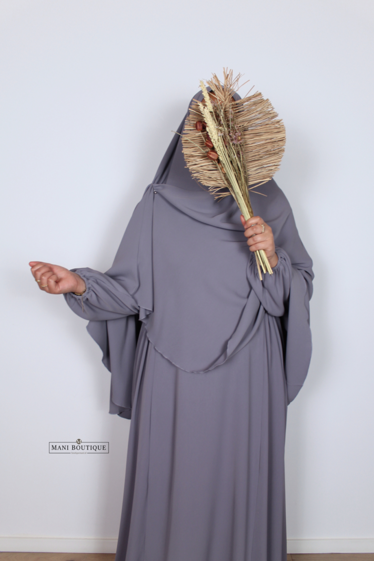 Khimaar Aicha lavender blue (heup en knie)